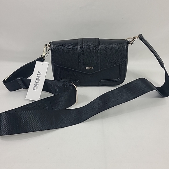 Dkny Handbags - NWT DKNY Maxxe Mini Flap Crossbody Bag Black Gold Hardware 7.5"x5" RETAIL $139